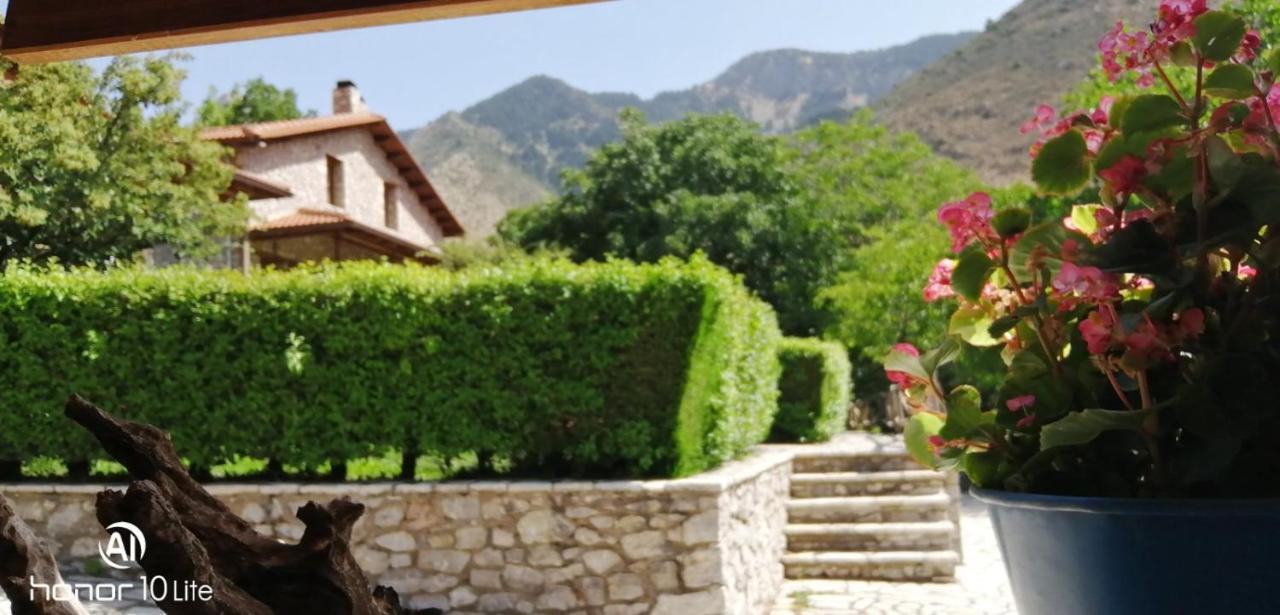 Petrina Theohari Villa Lekhouri Bagian luar foto