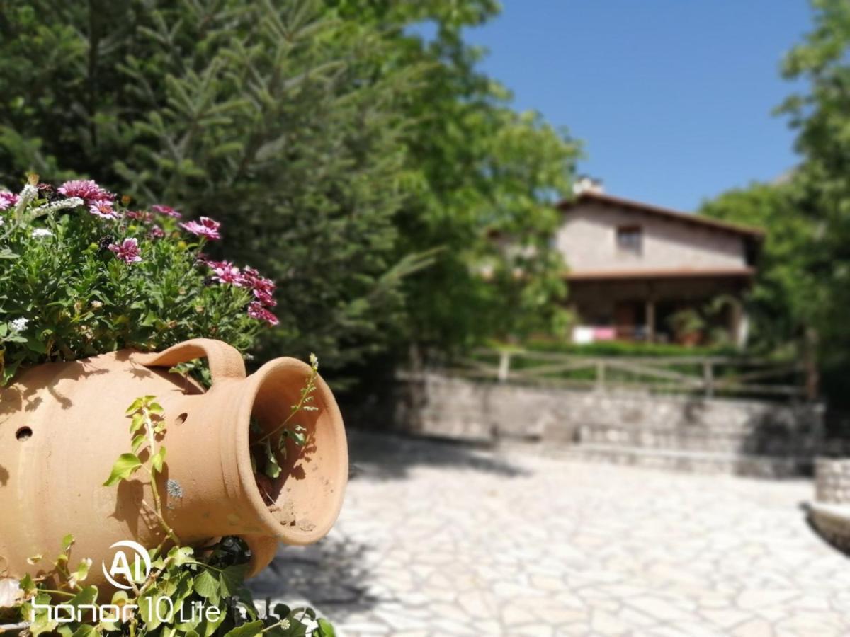 Petrina Theohari Villa Lekhouri Bagian luar foto